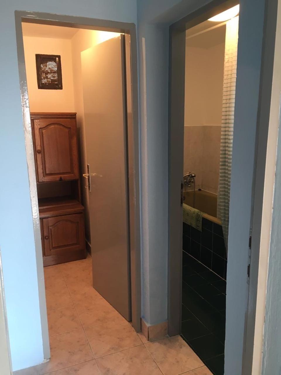 Apartament Posedarje Buitenkant foto